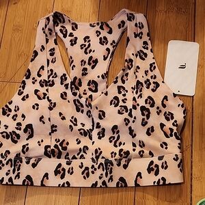 NWT Fabletics Leopard Print Medium Impact Sports Bra